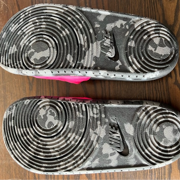 Nike off court unisex slides FP “be true” sandal. Item #DD6783. - Picture 3 of 5